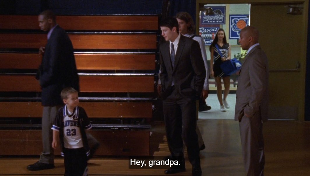 pacepeterlawyer's tweet photo. bahahaha "Hey, grandpa" ππ
#onetreehill #jamiescott #skillstaylor #nathanscott https://t.co/uYla9BSRgC