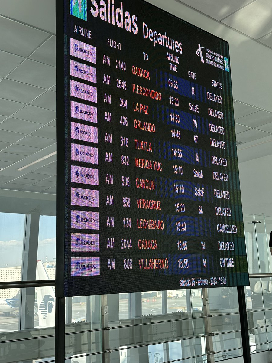 barbsrl's tweet photo. @Aeromexico de verdad no se si eres tu o la porquería de #AICM que tenemos, pero es irreal la cantidad de vuelos retrasados  … aun así me rehuso a volar del #AIFA… porque no podemos tener un aeropuerto de primer mundo caray? #2hourdelay https://t.co/lN4RU7Eqwk