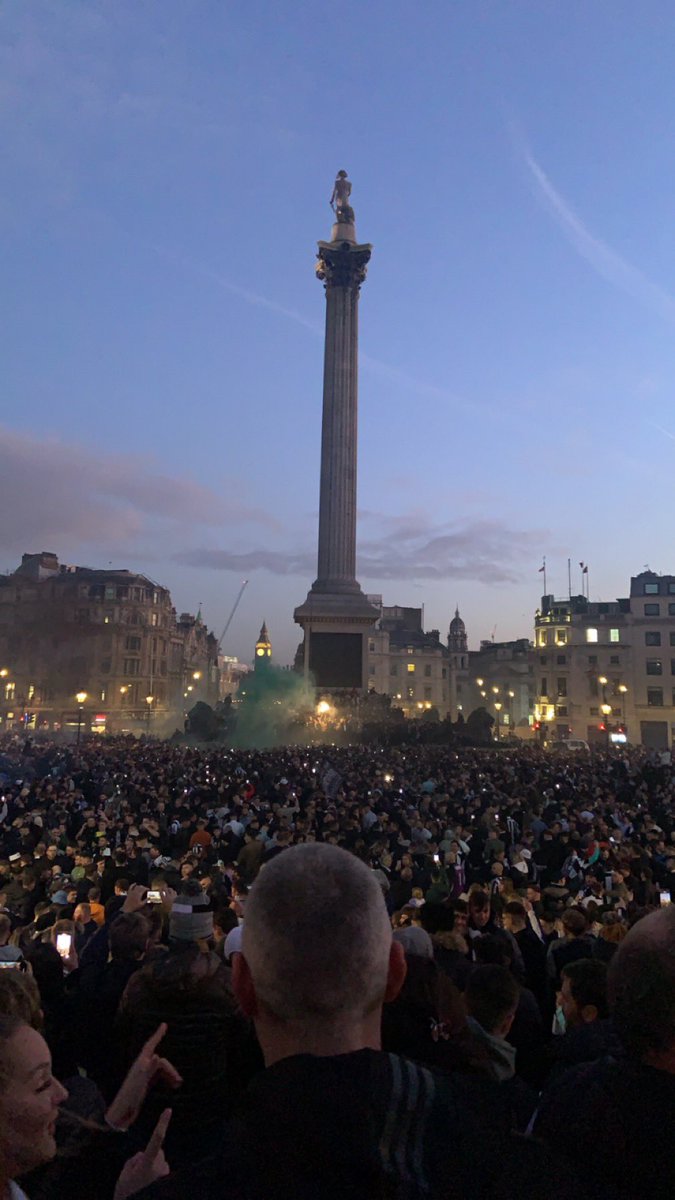 Beccaclose's tweet photo. Incredible atmosphere ahead of tomorrow’s match #nufc https://t.co/MdF13mt3Oc
