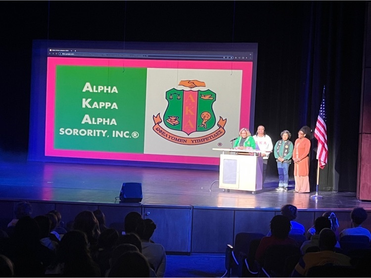 M19_MHS's tweet photo. MHS honored Black History Month through a presentation organized by No Place for Hate & African American Studies, highlighting HBCU's and Greek Organizations. The event was amazing and rich with history, information and culture!#OneTeamOneTribeOneFamily #MHSTheHighSchoolOfChoice https://t.co/dKskctsSlj