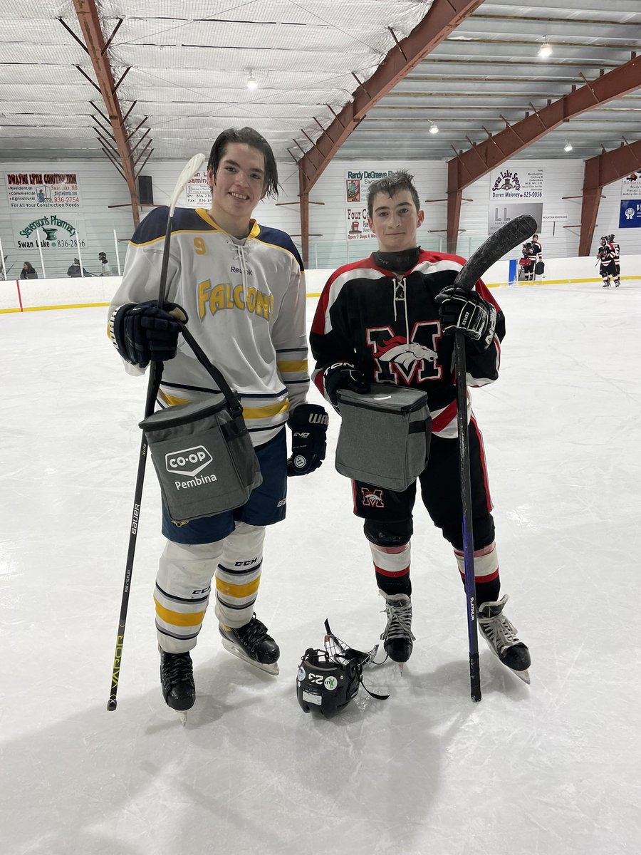Mountain Mustangs tweet media