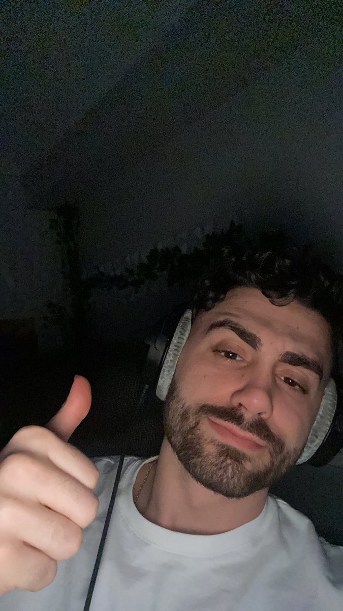SirGime's tweet photo. Was trolling @TheNadiaAmine about her power being out LOL now my power went out π #streamsniped https://t.co/Jbq8oNxSbG