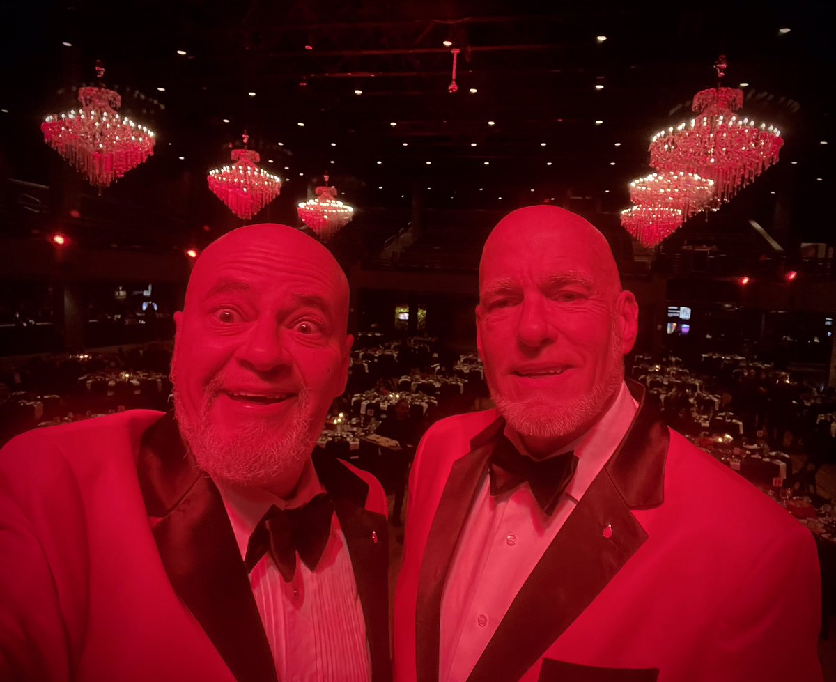 DukeSaysSold's tweet photo. Tonight, we’re feeling like rockstars at the #CocaColaRoxy in ATL. On the block tonight: premium tix to #Beyonce, #TaylorSwift, and more https://t.co/3tORBgN9M9