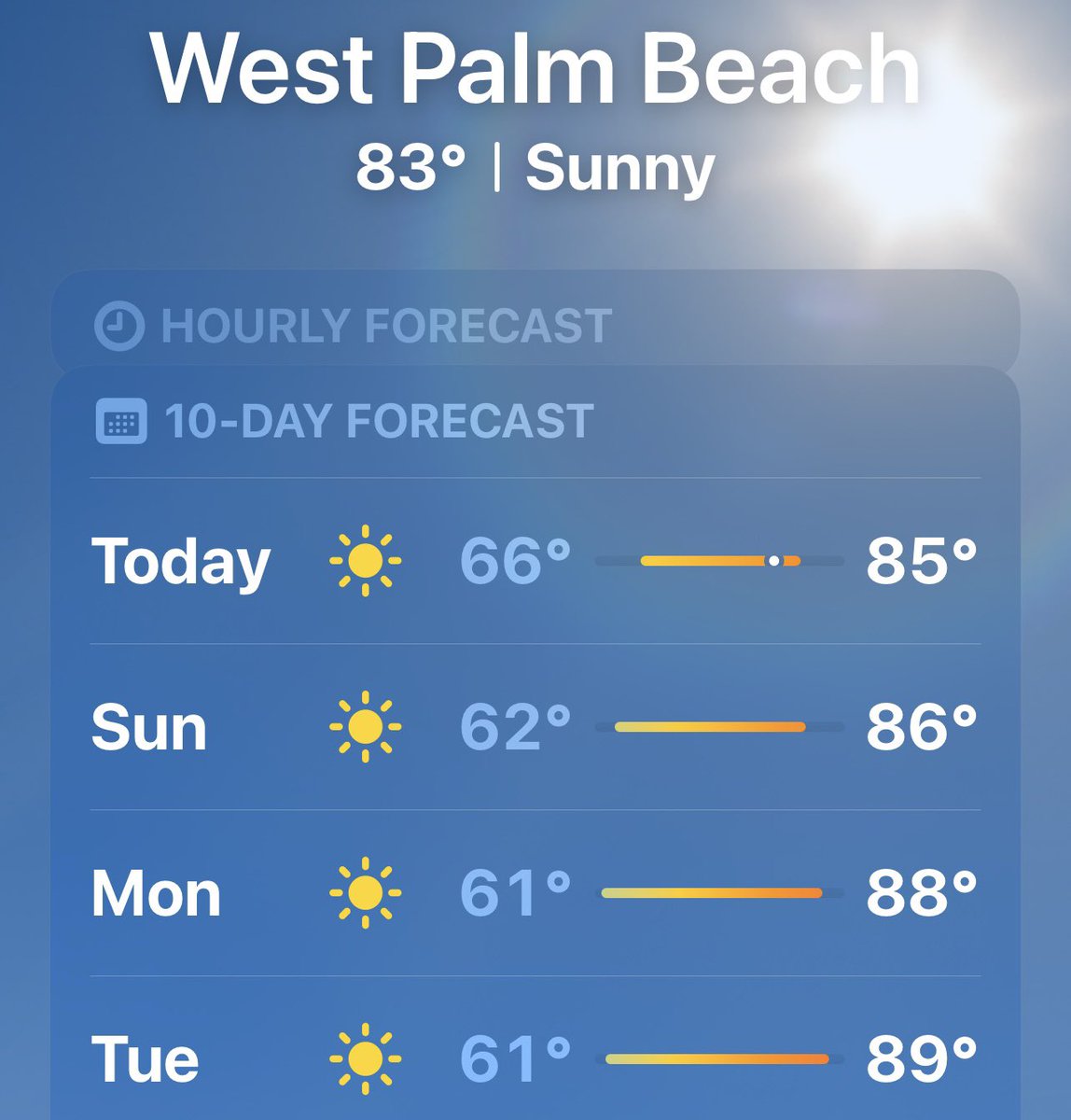 WPBCharlie's tweet image. A story in two pictures… 🌎😳🥵🔥 #WPB #SouthFlorida #PalmBeachCounty #globalwarming it is going to be 88° and 89° the last two days of *February* 😳☀️🌎🔥