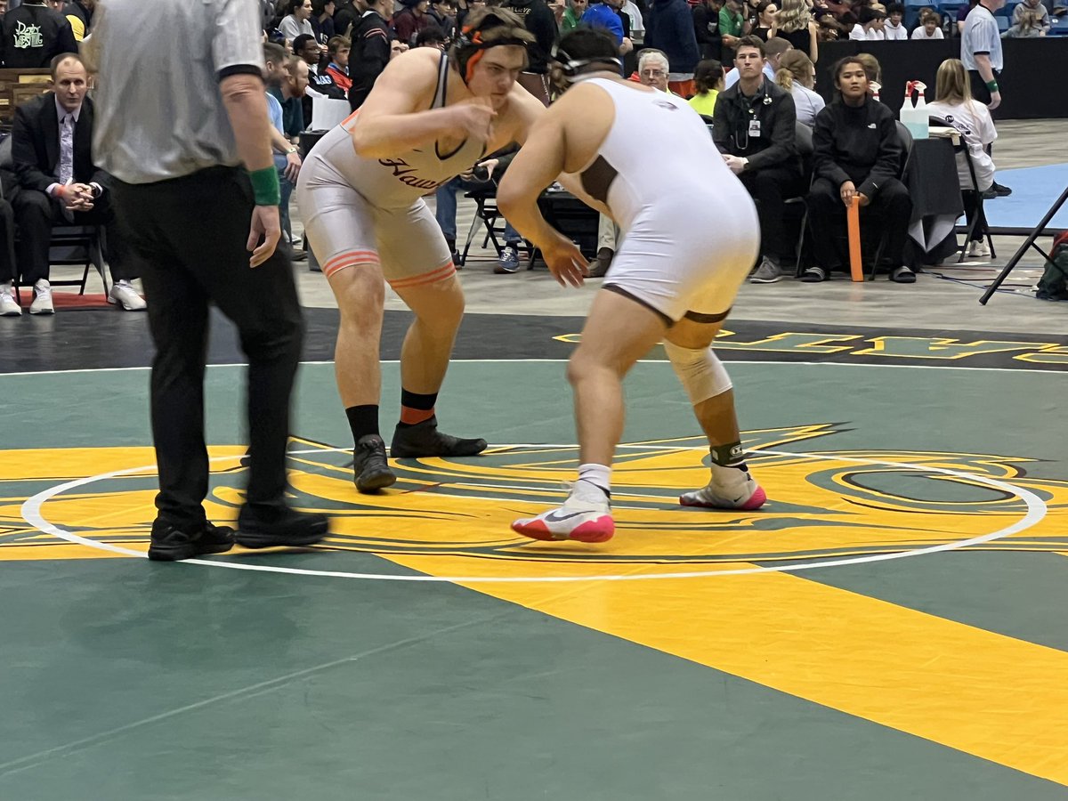OEastAthletics's tweet image. Your 6A 285 State Champion at the @KSHSAA State Wrestling Championships is Brett Carroll!  Bringing home the first state wrestling championship in school history.  Hawk Proud!!  @llarsonoe @OlatheEastHawks