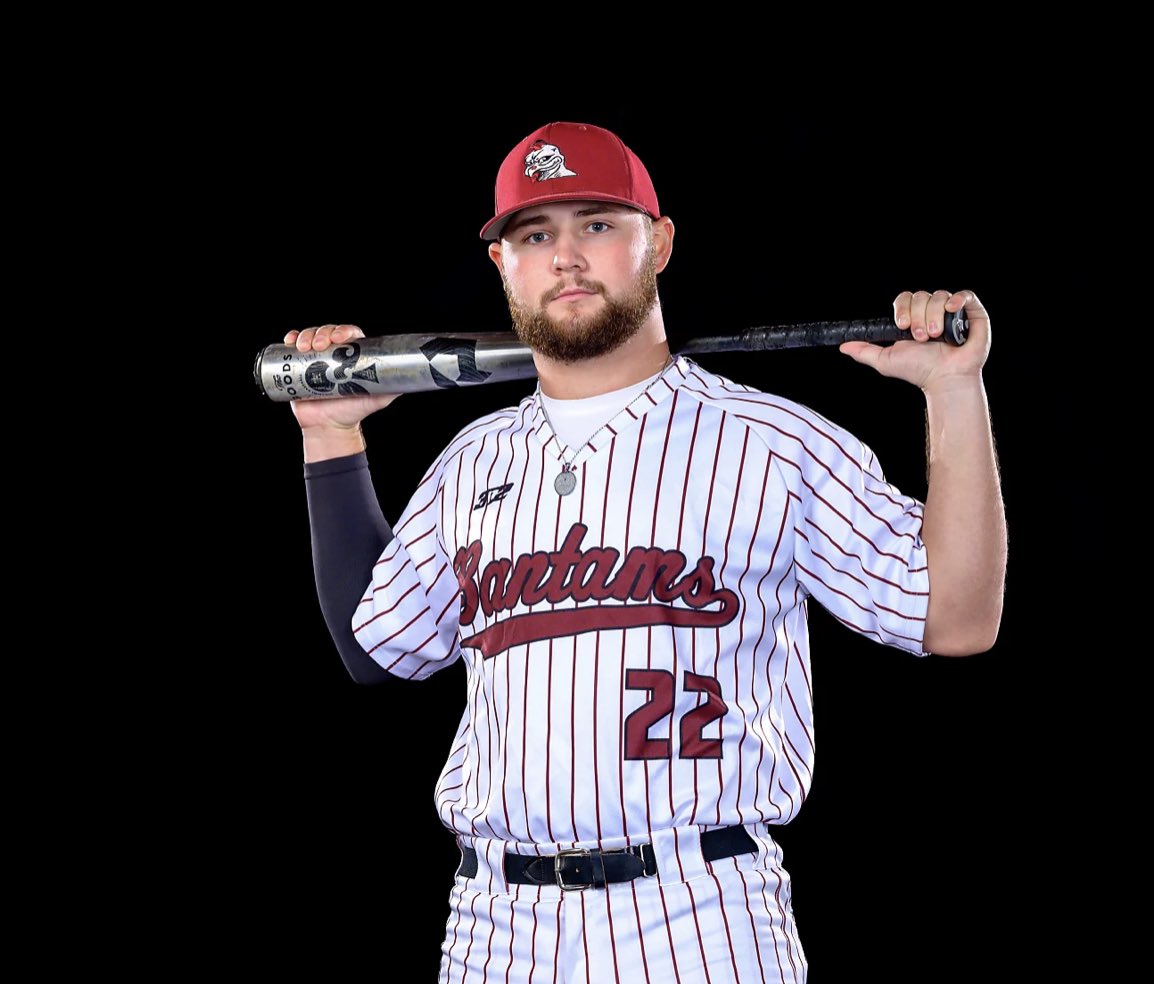 UnionUsc's tweet photo. Bantams sweep Saturday DH to win series!

Game 1 - Bantams won 12-10…Vince Alvarez and Jarrett Whitley with 2 hits each…Seth Jones with a 💣 and 4 RBI !

Game - Bantams won 12-5…Whitley had 3 hits (double and 💣) and 5 RBI…Matt Lake with 2 hits…Bryce Metts with 2 no hit inn! https://t.co/cbOTTEfjch