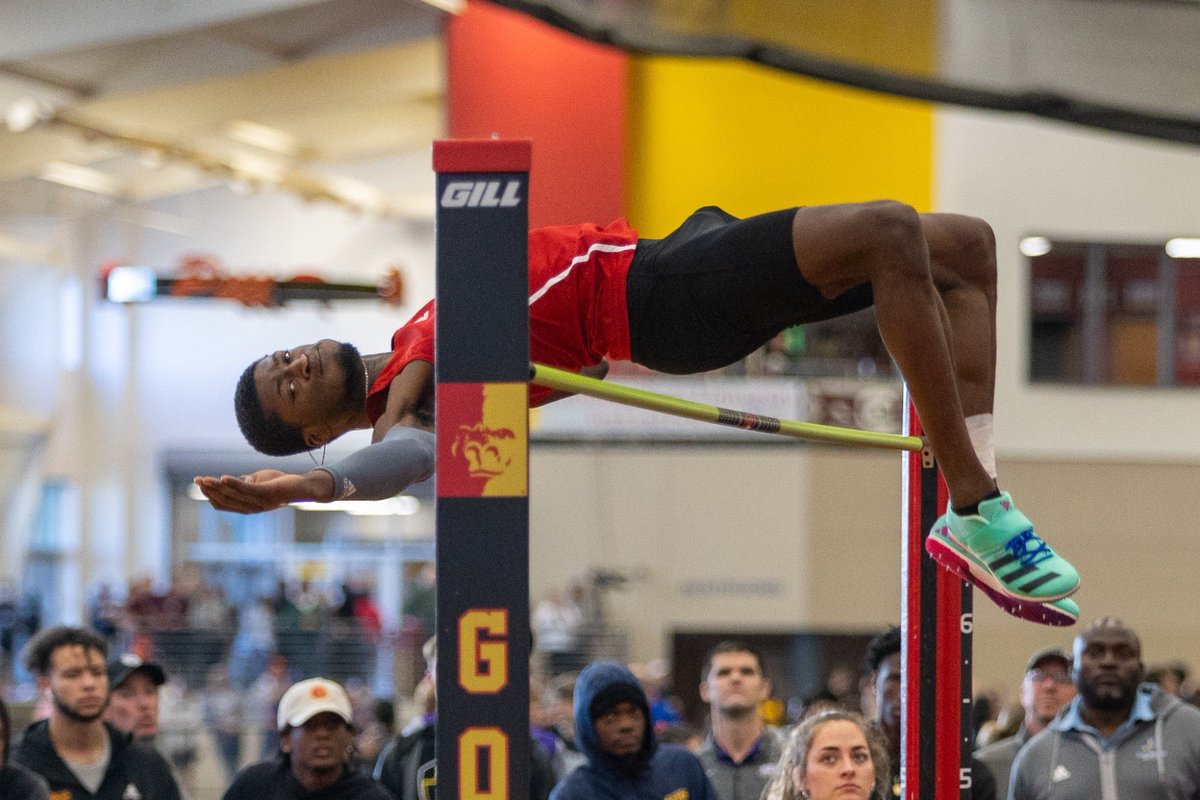 PittStGorillas's tweet photo. Cordell TInch breaks his own Pitt State record as well as the MIAA meet record in winning the high jump (7'3.5"). @GorillasTrack @TheMIAA https://t.co/xqZf6X4qTf