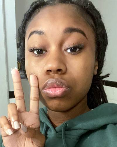 StacoS's tweet photo. HAVE YOU SEEN ME?
Name: Eboni Flonory
Missing Since: Feb 17, 2023
Missing From: Boston, MA
Age: 16
Race: Black
H/W: 5'1/106 lb
If seen dial 9-1-1, any info contact Bevery_MA_Police 978-922-1212
(via @MissingKids file# 1473160) https://t.co/hh9cwbEtQV