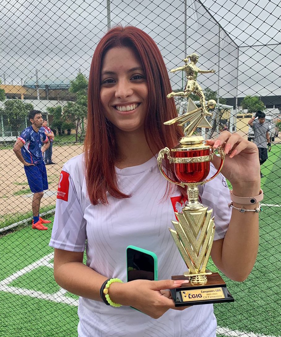 GIGFCAUG's tweet photo. Felicitaciones a las Campeonas de la Categoría Futbol Femenino de 7mo Semestre: #CevadeFC
Campeonato Relámpago LGIG
📍#CienciasAdministrativas
📍#UniversidadDeGuayaquil
📍#Guayaquil #Ecuador
📍#LGIG #LGIGFCA #UG
📍#NoticiasUG #SoyFCAUG
📍#OlimpiadasLGIG https://t.co/cgRkGNZeYv
