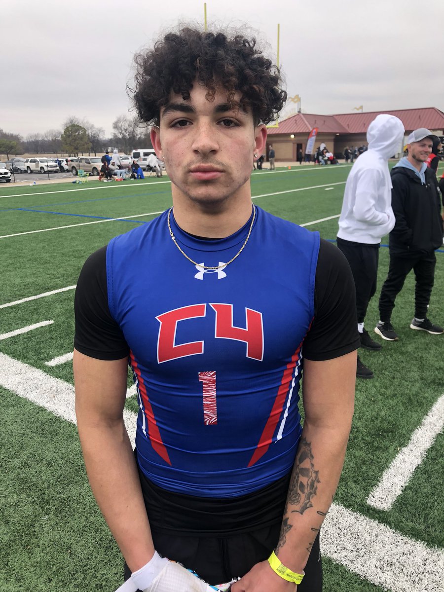 PrepRedzoneOK's tweet photo. 2025 standout and 2022 Player Of The Year finalist @cadenknighten (@C4SportOklahoma) was slippery today in the open field. @PrepRedzone #PRZSoonerStateShootout #PRZ7v7 https://t.co/v8isV4nXXL