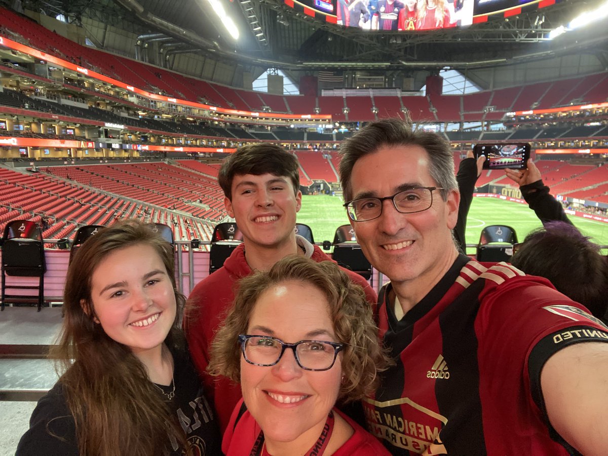 ChemTown's tweet photo. #UniteAndConquer https://t.co/kKfgf4wPKF