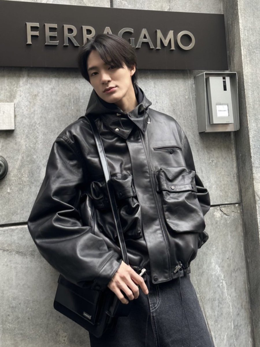 jenosle's tweet photo. Stepping out into the warm weather of Milan, despite wearing all black from head to toe, I feel a sense of cool confidence and sophistication that perfectly aligns with the timeless elegance of the Ferragamo outfit. https://t.co/DUdH5mkydS