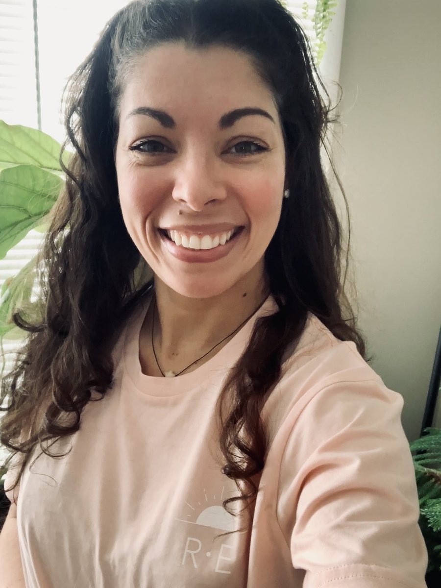 Received this gorgeous tee from <a href="/ReflectEquity/">Reflecting Equity</a> 😍 thank you <a href="/ChrissyStachl/">Dr. Chrissy Stachl</a>. I’m so 🙌🏽 to see the developments of your ✨equity consulting company ✨