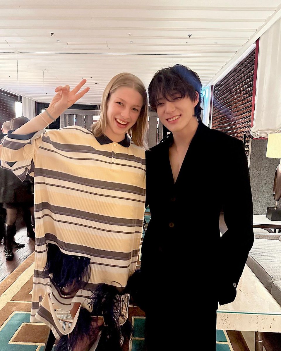 MalaysiaNCTzen's tweet photo. [OFFICIAL] 260223 - NCT Instagram update with JENO 

"#JENO #HunterScafer" 

🔗 https://t.co/6CUZV4E0bn 

#NCT #NCTDREAM #JENO #제노 #JENOatMFW #FerragamoFW23 https://t.co/pWRt6x5ejk