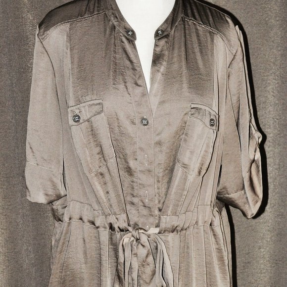 So good I had to share! Check out all the items I'm loving on <a href="/Poshmarkapp/">Poshmark</a> from <a href="/parlor1/">Karen Parlor</a> <a href="/Crazydogmama1/">CrazyDogMama</a> #poshmark #fashion #style #shopmycloset #jessicasimpson #ezraarthur #lanebryant: posh.mk/J5ZW8KqBIxb