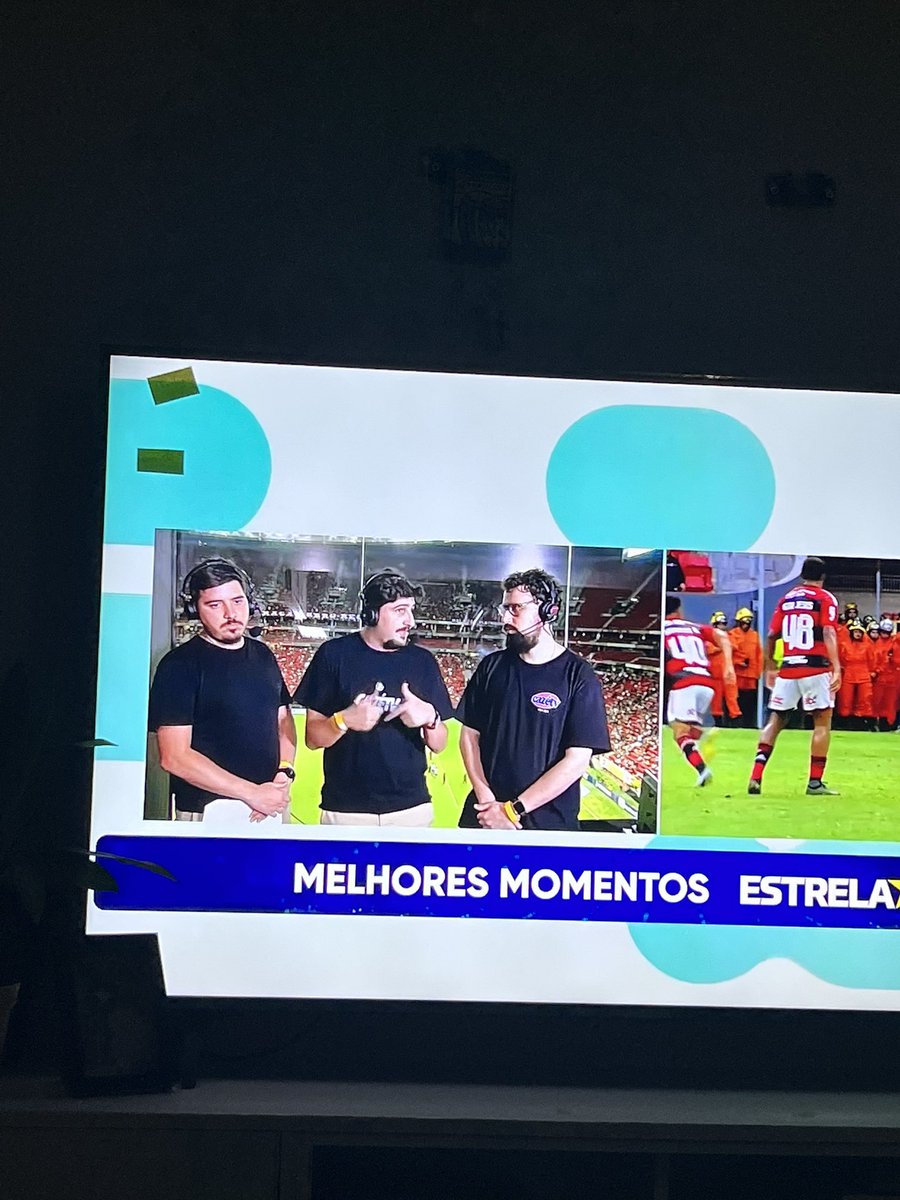joelluiz_adv's tweet photo. tá proibido entrar preto na #cazetv ?!
ah, não. é só a branquitude distribuindo oportunidades e riqueza entre si como sempre 😶 https://t.co/SIIV2YLG4g