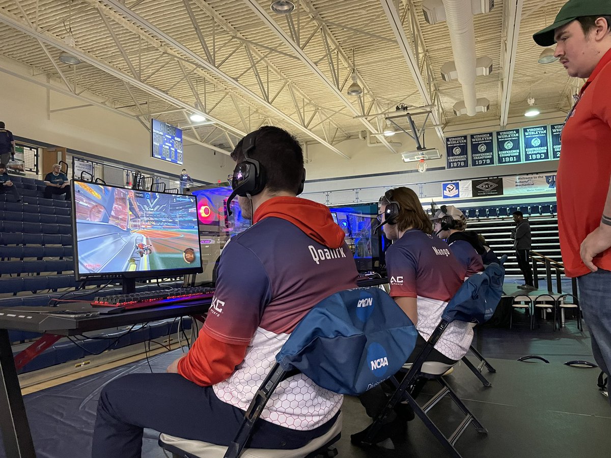 alyssaduran00's tweet photo. We had a great day at @VWUEsports for Collision on the Coast! 

The @ShenUesports RL team gained quality lan experience (first lan for most of the team) and got to hang out with @ODU_Esports! 

GG’s! 🤝 https://t.co/h5YlS7j2lC