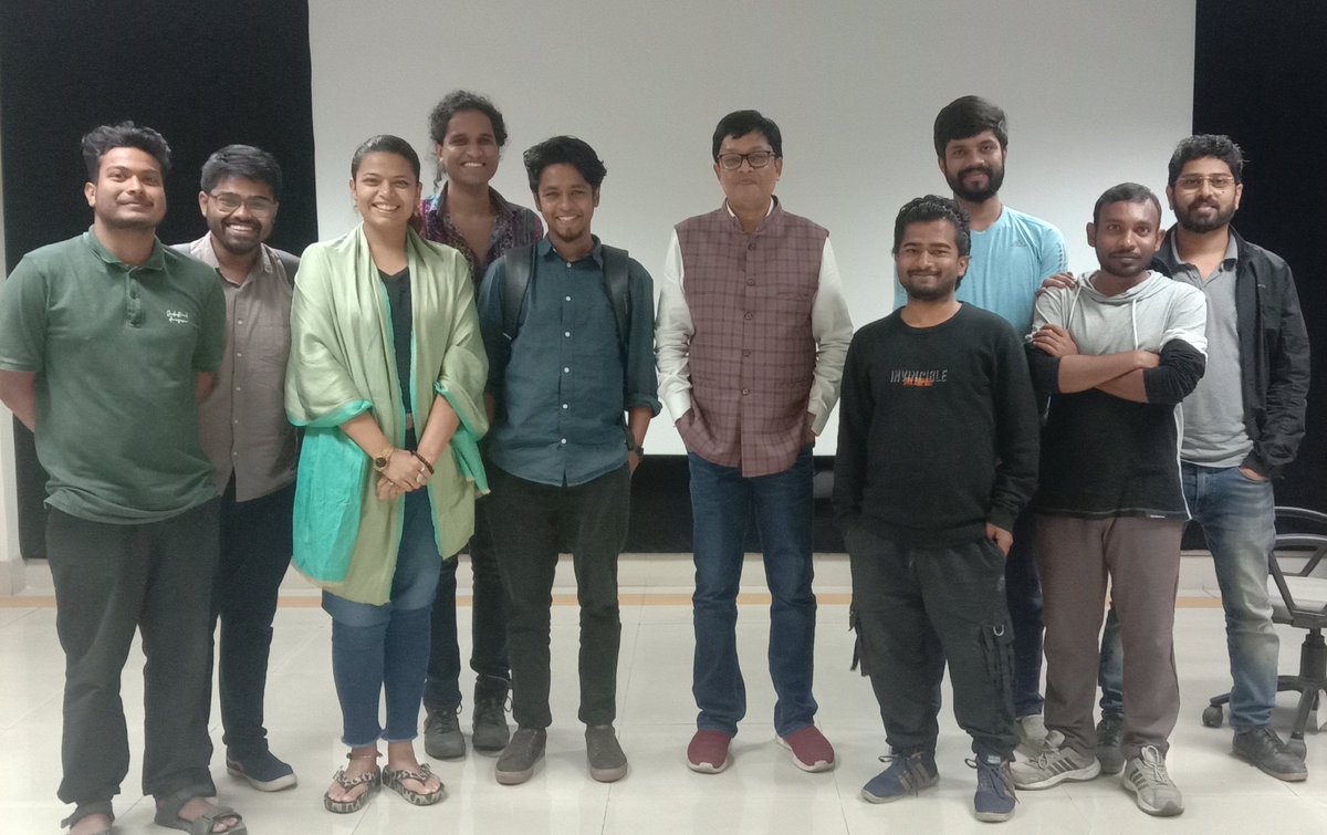 ayanjitsen's tweet image. Gave a lecture in Kolkata on Film Strategy to the students of SRFTI (Satyajit Ray Film and Television Institute) - Govt of India.
#TSOM
#SRFTI
