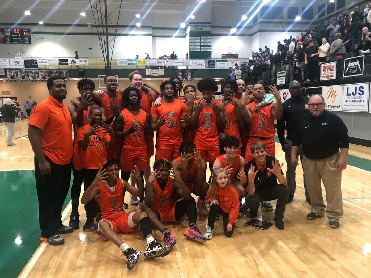 The Dogs advance to the Elite Eight on Wednesday at Cross Creek. #OneHartBeat