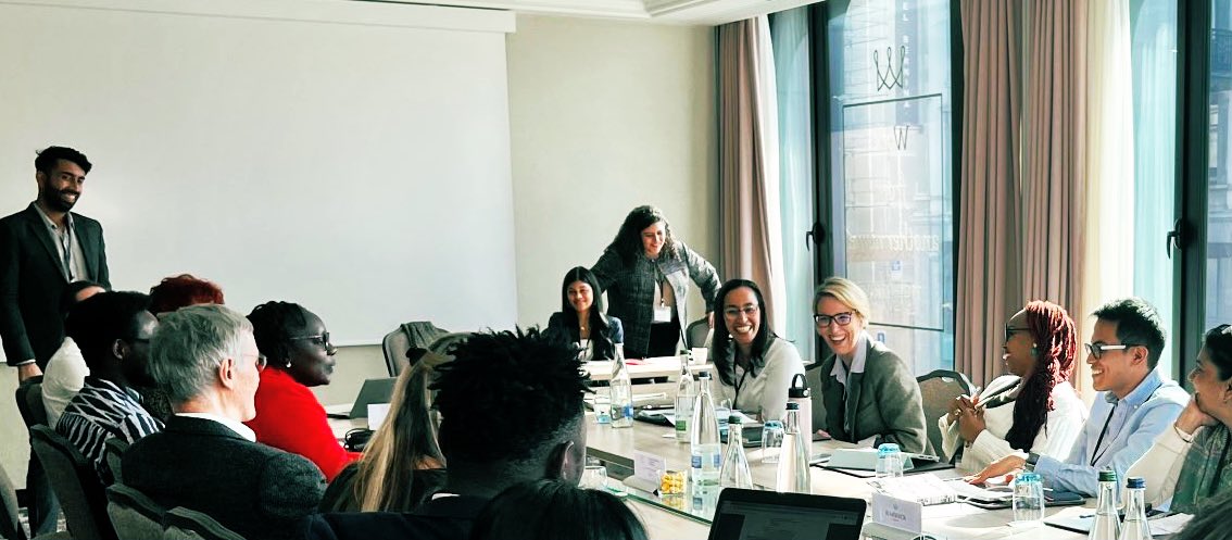 MeretteKhalil's tweet photo. 3️⃣ things I learned this week @PMNCH
1. While there’s limited evidence+funding on #ahwb there’s PASSION to get policymakers to listen and prioritize #youth #adolescent #wellbeing see 📣#1point8📣
2. #storytelling is #evidence - @Katy_Woods
3. #youngpeople GET IT DONE 👏🏽👏🏽 https://t.co/qlerN3Irqt