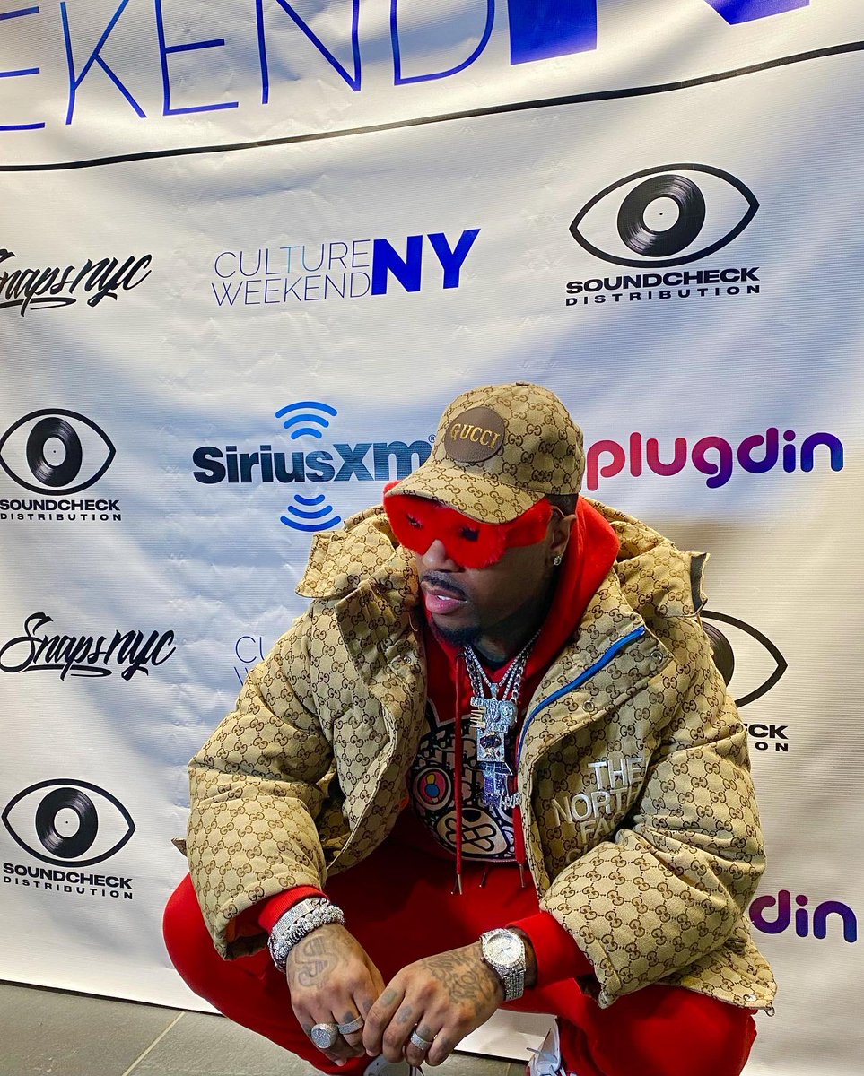 horrorcos_flyty's tweet photo. Hadda great time at Culture Weekend today….many good gems & wisdom from many music industry professionals being dropped & new connections to build upon 💪🏽🙏🏾🗣️🏦
#cultureweekend #fashion #music #style #stylist #fashionweek #styleoftheday #fashiondesigner #nyfw #nyfwm #lookoftheday