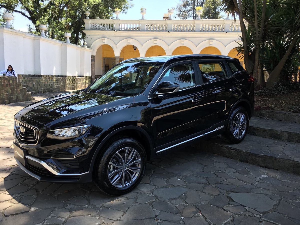 AutomagazineEc's tweet photo. AUTO Magazine con Autolider y Geely en Ecuador, en la presentación oficial de su nuevo SUV Azcarra, en Hda. Chillo Jijón ⬇️
Pronto en https://t.co/cArjcaq4Fw

#AutoMagazineEc #Geely #Ecuador #Azcarra #Autolider #Volvo #GeelyEcuador #SUV #GeelyAzcarra @GeelyGroup @AutoliderHuesca https://t.co/HhCCSQOqOr