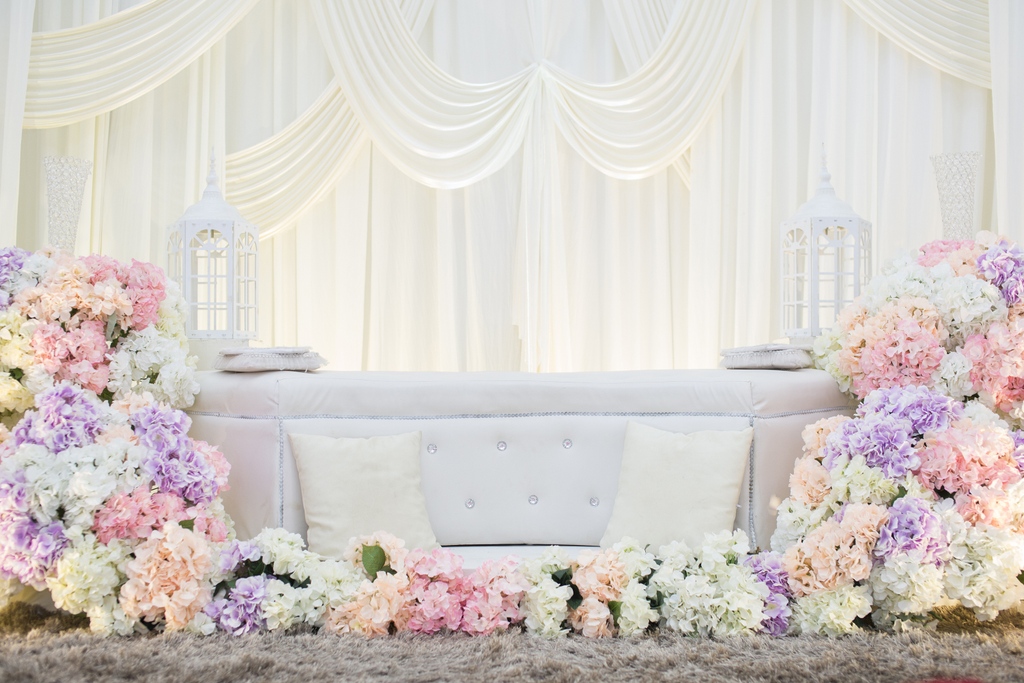 cvlinens's tweet photo. Double backdrop setups always make a statement at weddings, birthdays, or #graduations! π«
Learn how to create #doublebackdrop designs here: https://t.co/gmUdBPewI9
#EventDecor #DrapingIdeas #backdropideas #partydecor #cvlinens #partyplanner #weddingplanner #pipeanddrape https://t.co/e9AywCddA5