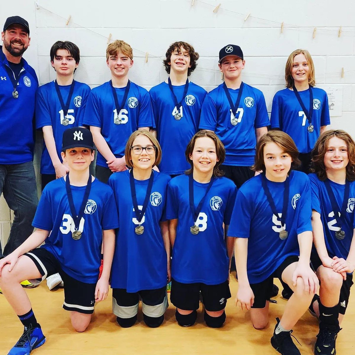 Huge congratulations to our Python Grade 7 Boys Volleyball Team who finished with a hard earned silver medal at their tournament this weekend! Awesome job team!👊🏐 <a href="/SPJHPythons/">SPJH</a> #PythonAthletics