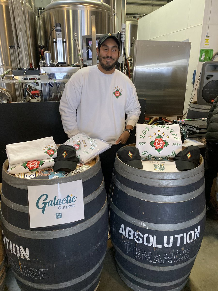 GOutpost1996's tweet photo. We out here @AbsolutionBrew! Stop by, check out some of the merch, grab a beer and chill with fellow G’z! #Lagalaxy https://t.co/b9Dc0eJoAy
