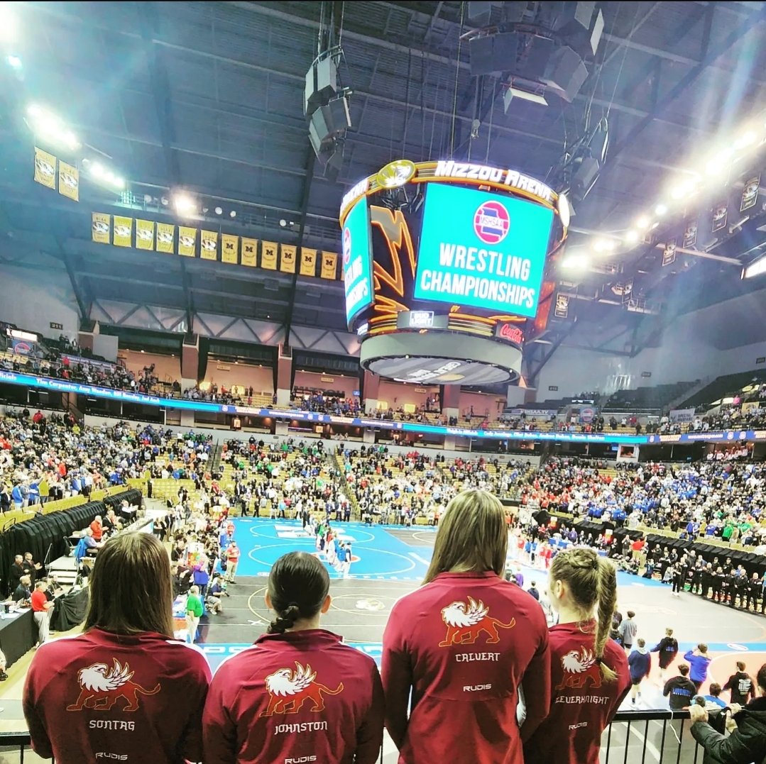 We came to Wrestling State with 4 girls. We are coming home with 4 State Medalists!
#TonkaTough #Wrestling #wrestlelikeagirl #girlswrestling