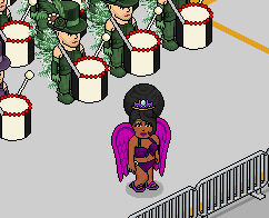 regiimola's tweet photo. #CarnavalHC Minha estréia como Princesa do Império da Formiga, adornada em púrpura e coroada como uma princesa que sou! Muito feliz de participar disso tudo! @HabbletCreate , @Karl_blet @habmabel e Igor Martins. MUITÍSSIMO OBRIGADA 💖💖💖 https://t.co/LT0DQLbZ50