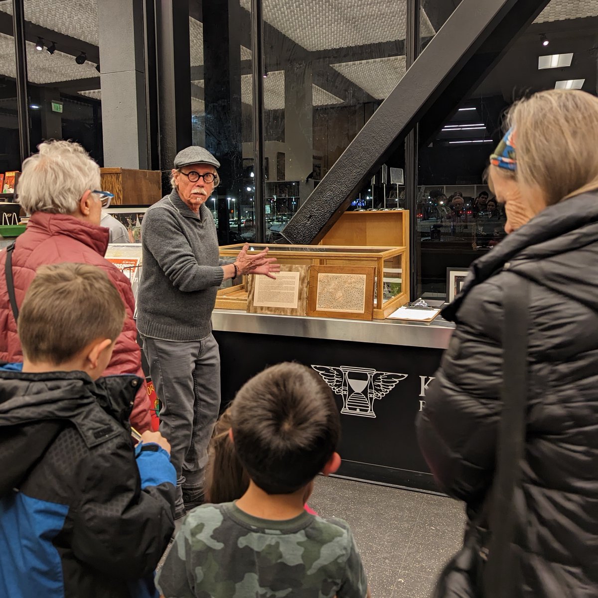 Ken Sanders Books tweet media