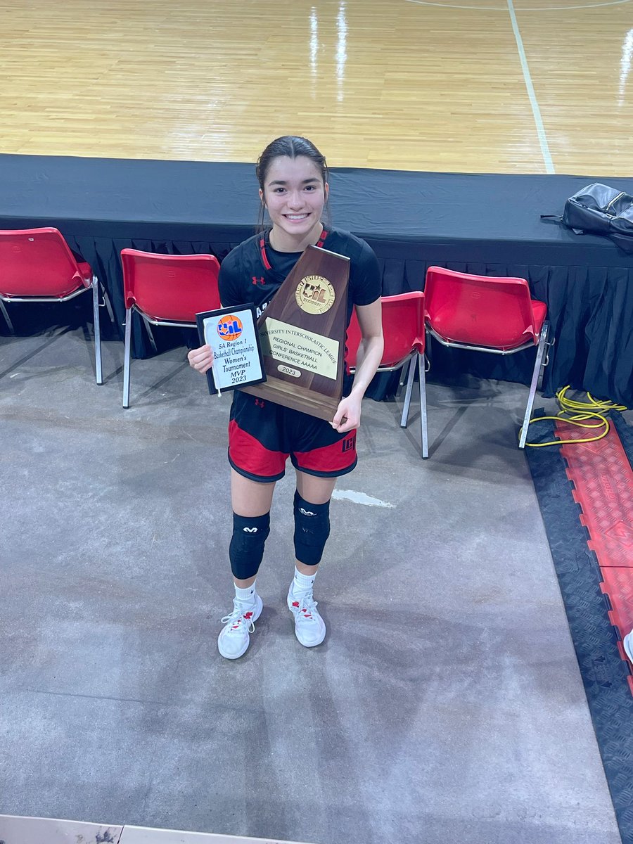 TLSBasketball's tweet photo. Shout Out to Texas LoneStars 17U 3SSB @carisacortez11 for guiding @lcpgirlsbball to a 5A Region 1 championship and for being named 5A Region 1 Tournament MVP. #3SSB #ADIDASGIRLSBASKETBALL #FLOORGENERAL #GRITTYCOMPETITOR https://t.co/M4PJ9we1Ly
