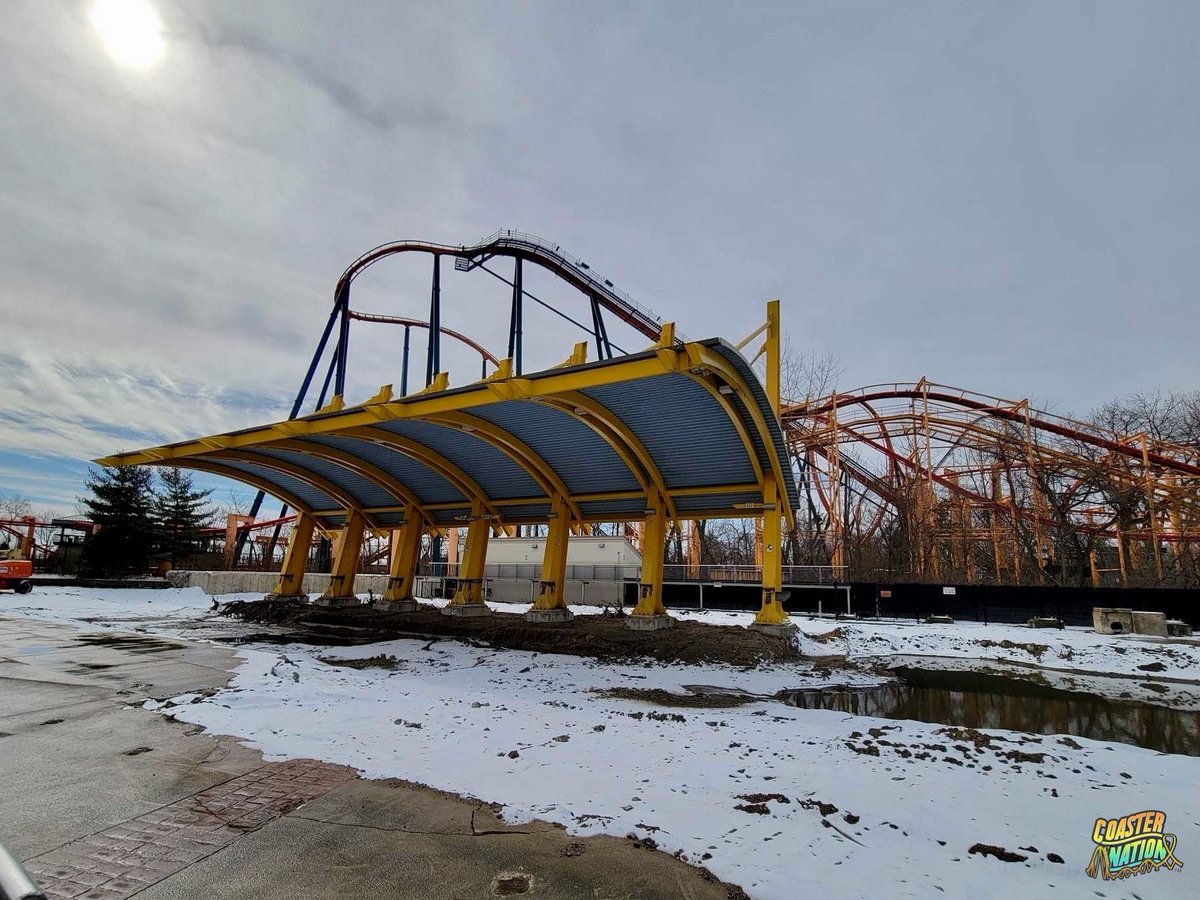 Coaster_Nation's tweet photo. Some images from @CedarPoint’s 2023 “Winter Chill Out” event — an annual behind-the-scenes winter walking tour of the park. Over $150,000 was raised for the @AKidAgain charity! 👏🏻 👏🏻 

MORE PHOTOS: https://t.co/FQ00PGnAFH 

#cedarpoint #iheartcp #winterchillout https://t.co/mrI5yZ0KHP