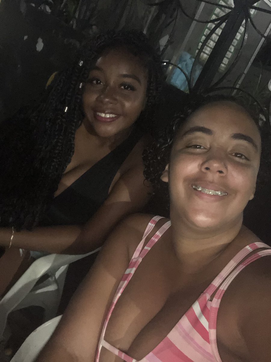 babituitariette's tweet photo. Matando a saudade dessa ciumenta 🫶🏻 minhas luas ela tá cm ciúme d vcs kkkkkk https://t.co/15mZZaDzGa