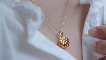 Anna_crosss's tweet photo. Shell and pearl necklace 🐚 https://t.co/bm4PGOF9OB