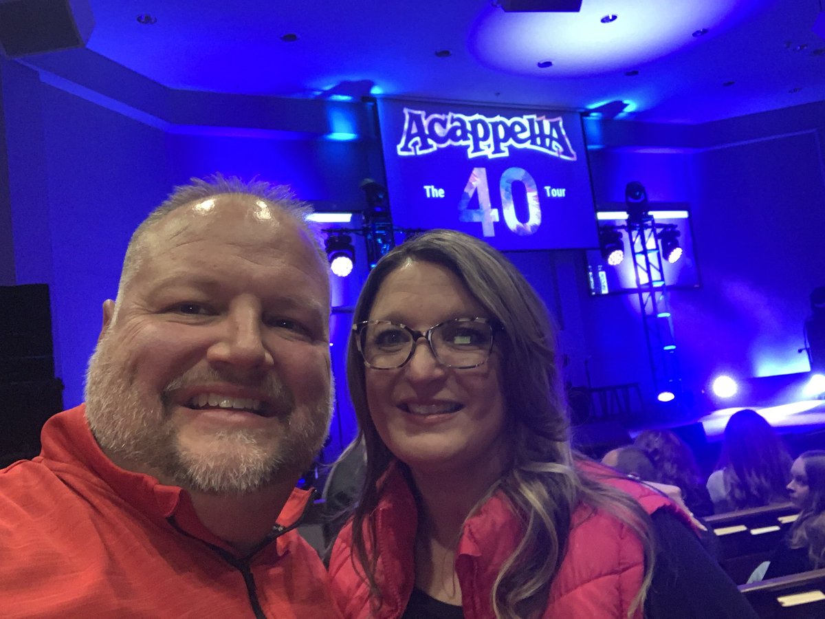 ChadSmith1225's tweet photo. Acapella!!!!#40Tour https://t.co/UcxP8taQ8K