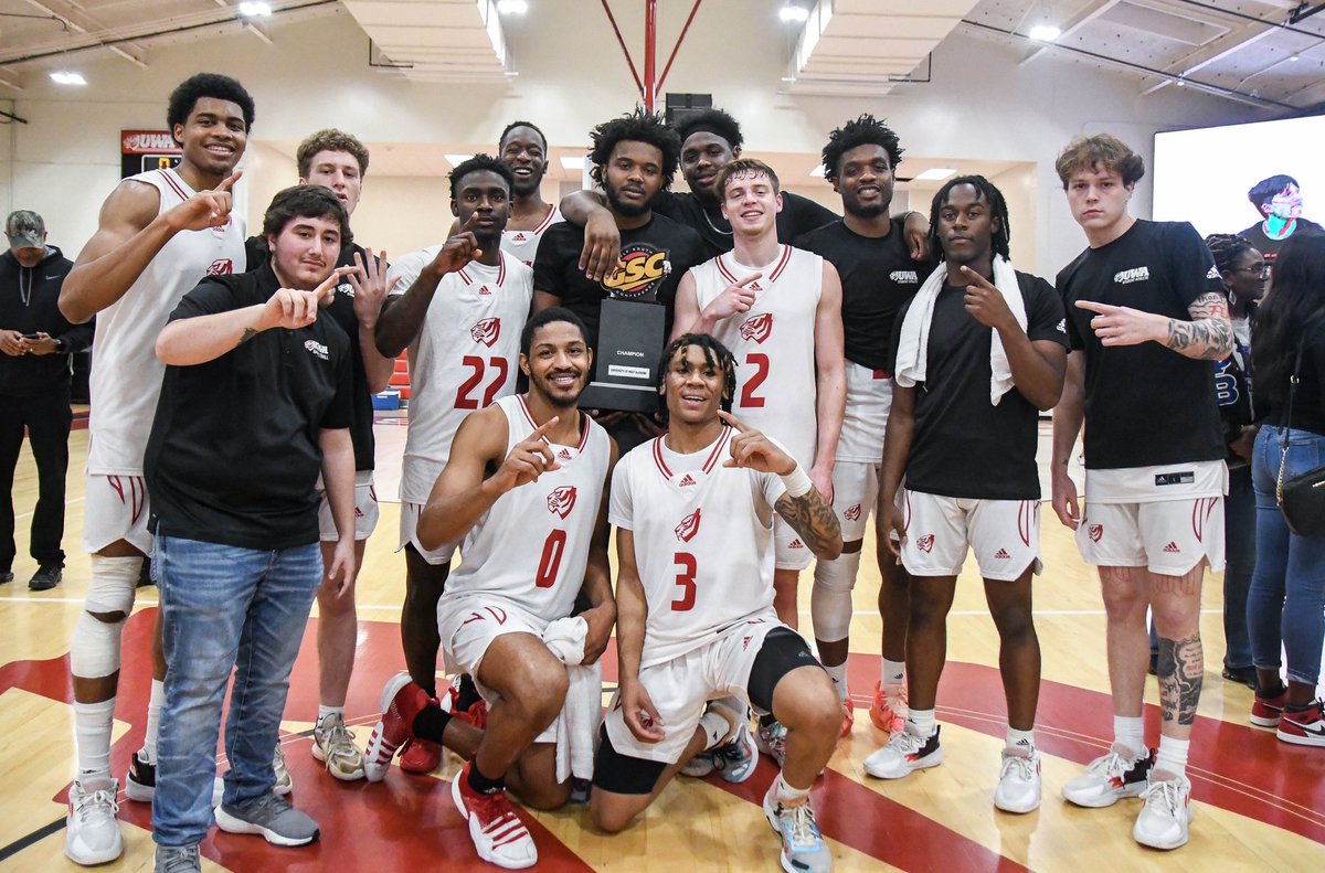 UWAAthletics's tweet image. YOUR 2023 GSC REGULAR SEASON CO-CHAMPIONS! 🐅🏀

#WinWithWestAL