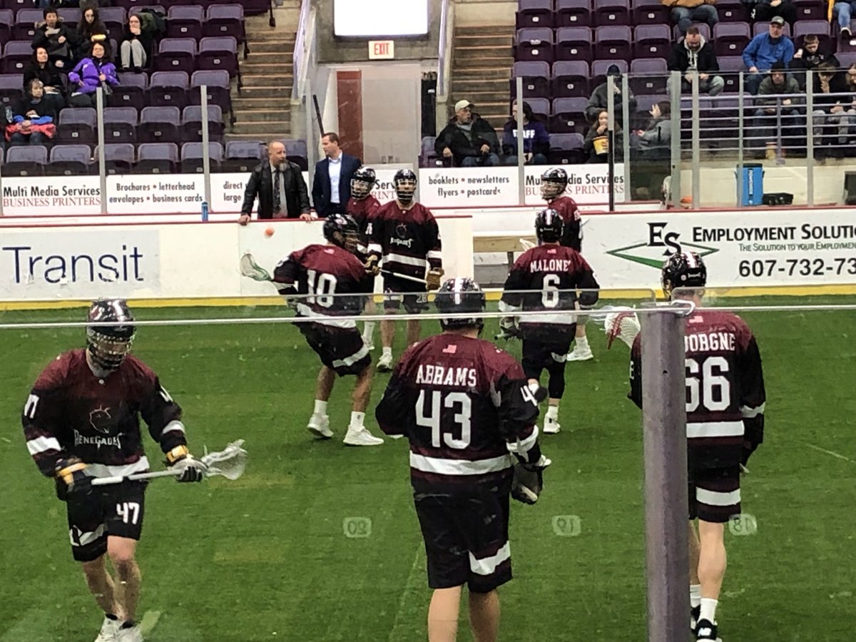 Renegades are back!! Ready for some action! ⁦<a href="/CoachHobart/">Brian Hobart</a>⁩