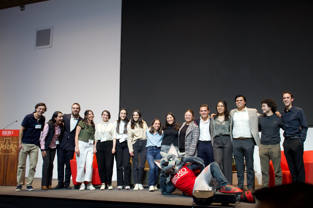 cisibero's tweet photo. Ceremonia de Clausura CIS IBERO 2023 ✨

Esperamos que hayan disfrutado de una ceremonia de clausura poco convencional 🐺👀🌎 https://t.co/orPGT8FqoD