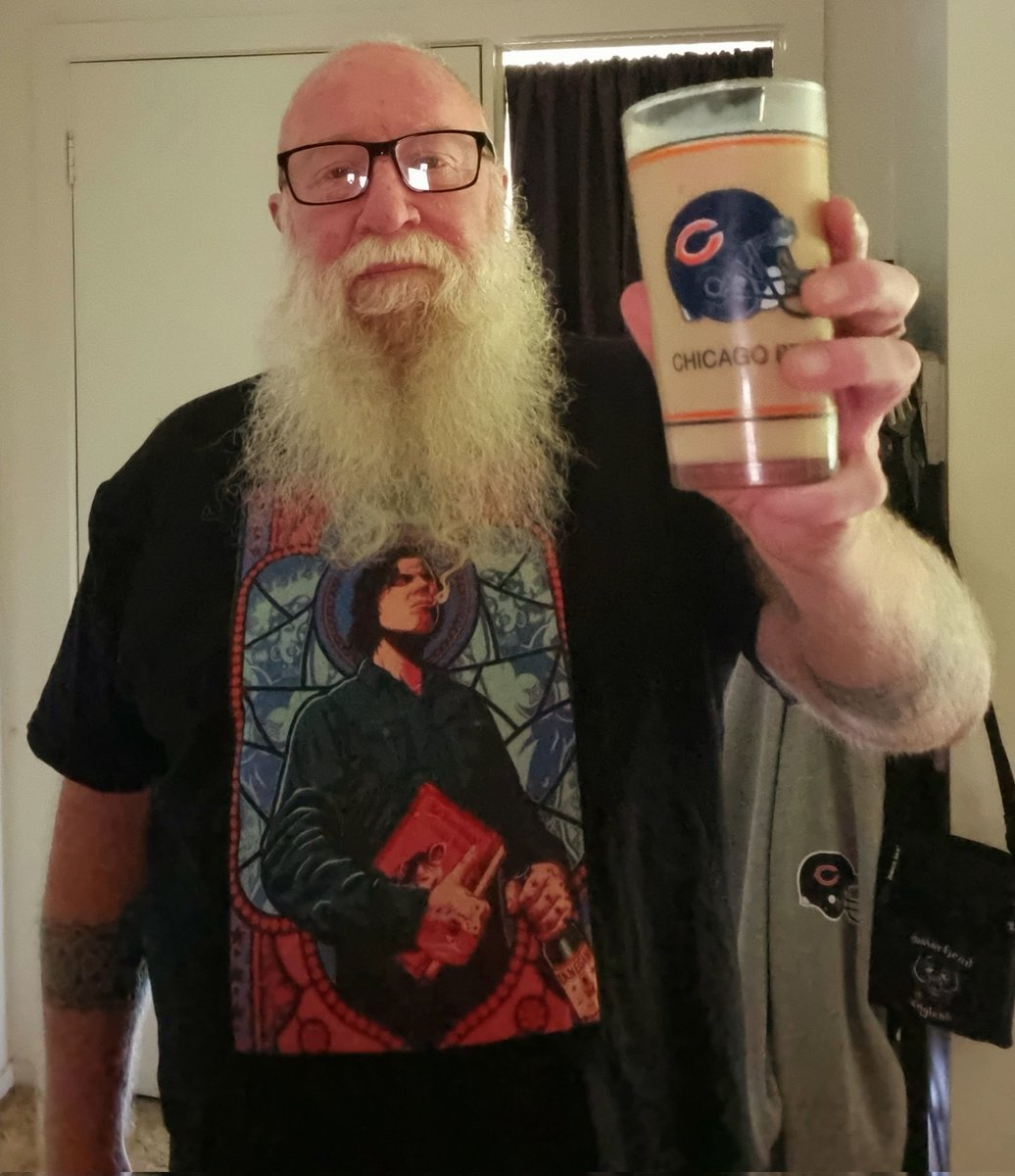 GrandpaBeardo's tweet photo. #SundayVinylTunes is a dedication to one of the greatest vocalists ever on the 1st year anniversary of his death MARK LANEGAN! Wearing my Lanegan shirt and having my 1st #RumIcedCoffee in his honour #RIPMarkLanegan #AdventuresOfGrandpaBeardo #PartAnimalPartMachineAllBeard https://t.co/5jwnn0TllV