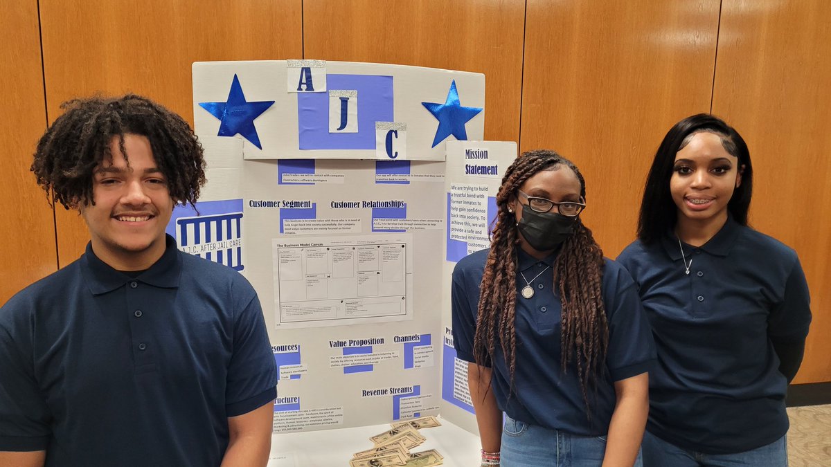 Charissa E. Harrison tweet media