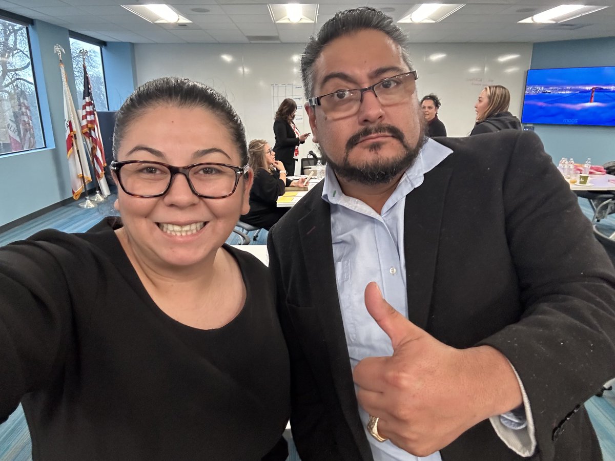 SmoothEduc8er's tweet photo. CALSA session today was awesome. We discussed SEL for Leaders, had panel discussion by inspiring Latinx educational leaders, and our resume building workshop was very eye opening. Best of all was networking with other amazing leaders across the state.  #Calsa #calsafamilia https://t.co/O0iW9fu2Up