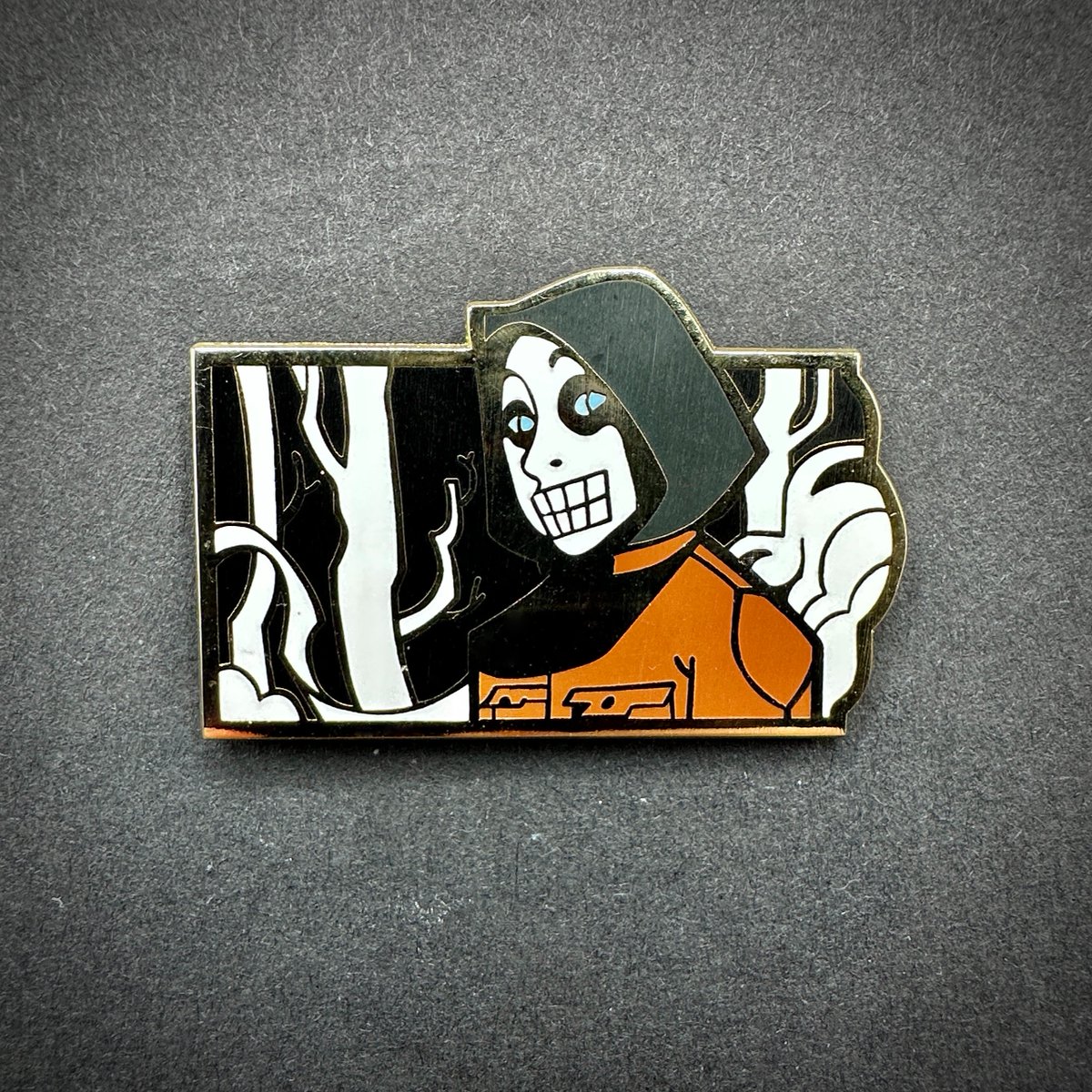 whatatroy's tweet photo. The Skully pin is here! First 250 are numbered as usual, and if you get all three series two pins in one order (Jessica + Taylor + Skully) you'll get an automatic 20% discount! Neat!
https://t.co/AIbJk33poe https://t.co/ZvWyVIqM1E