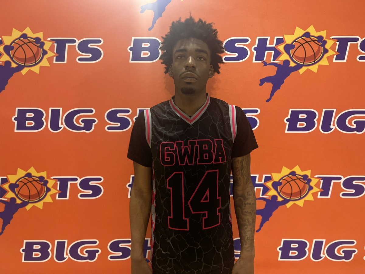 BigShotsGlobal's tweet photo. #BigShots #PrepNationals 
#GameChanger #PlayersOfTheGame 

Post Grad Gold 

Supreme Prep (NC) 79
#1 Zahir Moody 24pts 
#14 K. Mack 15pts

Chen Odenton (MD) 61
#32 Karis Scott 22pts https://t.co/pR7lfu2YLs