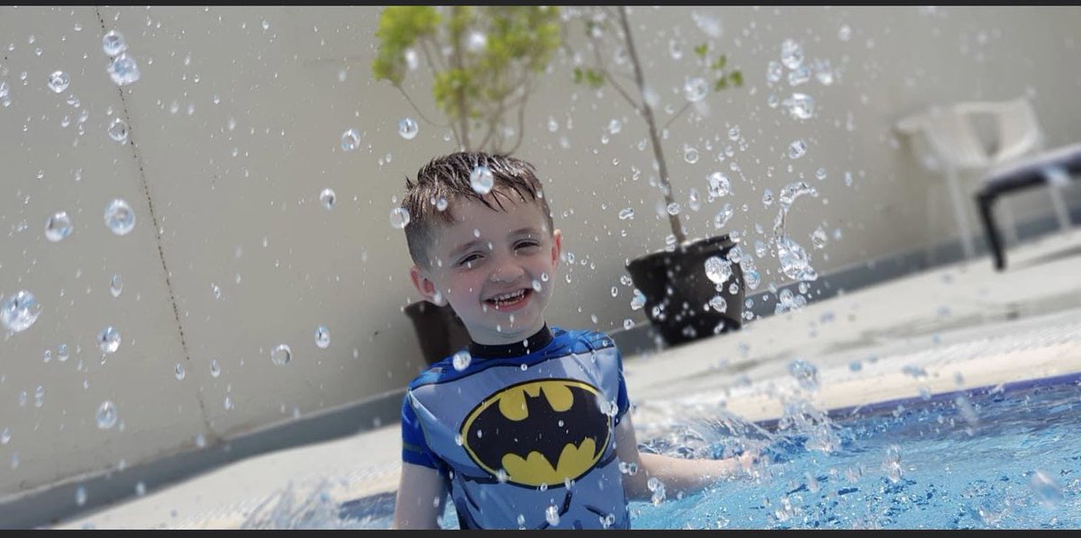 cazza786's tweet photo. Happy 8th birthday to my prince love your lots and lots like jelly tots 💙💚💙 https://t.co/BLlBhUFgGo