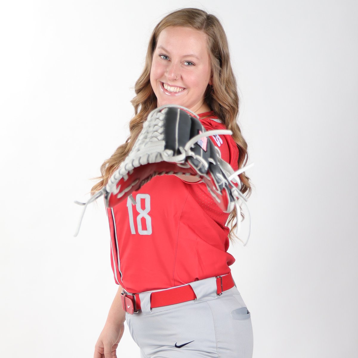RadfordSoftball's tweet photo. E4 | Radford 0, Saint Francis 0

We're back from another rain delay, and Ellen dials up another scoreless frame!

#RiseAndDefend 🛡️ https://t.co/I9hkRKzKMV