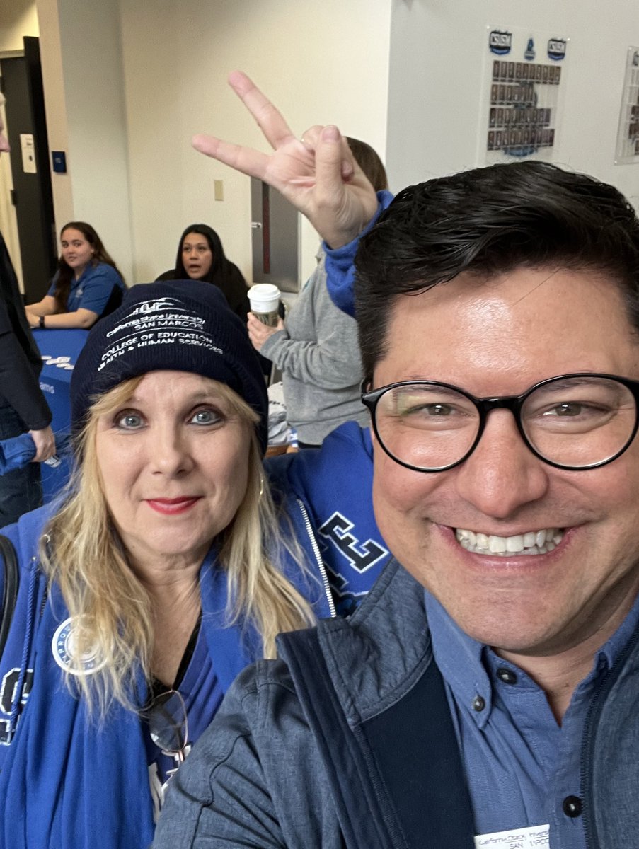 marilynhuertART's tweet photo. I was wearing extra Cougar-Blue since I was double-dipping and representing our @csusmalumni AND the @CEHHS_CSUSM! Go Cougars!!! @CSUSM_WBB @CSUSM_WBB @csusm https://t.co/KwZ4M1Obsr