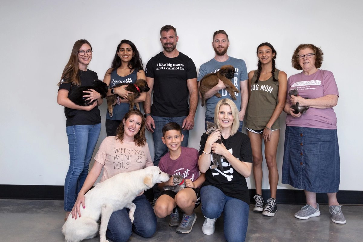 PawsUpTampa's tweet photo. Looking for ways to help the @HumaneTampaBay in their mission to end animal homelessness? Apart from donating directly, you can also visit their shop and browse their merchandise and special products at https://t.co/Qde9eCJVAj! https://t.co/J04NJfvSrZ