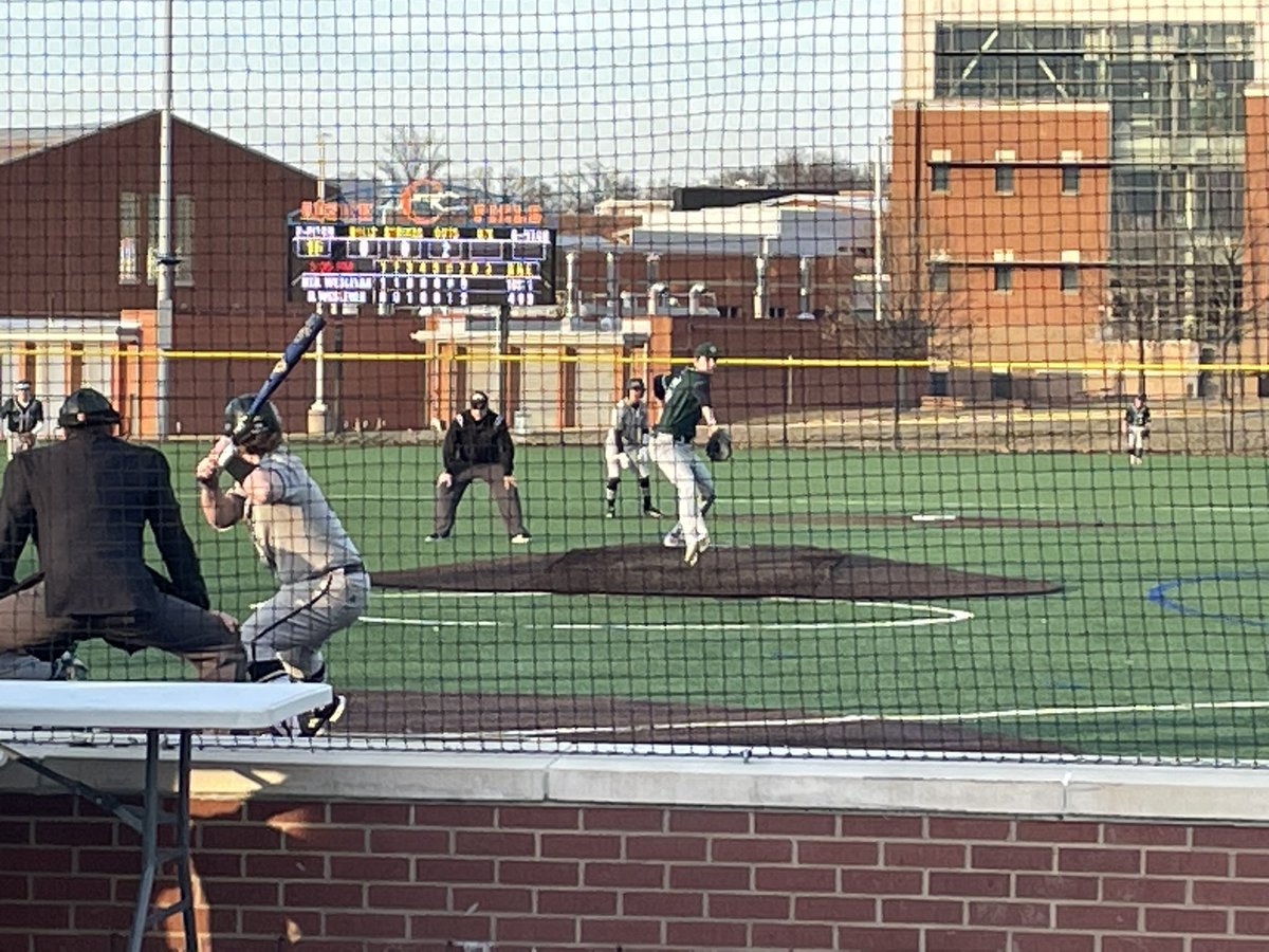 Brian Waterman tweet media